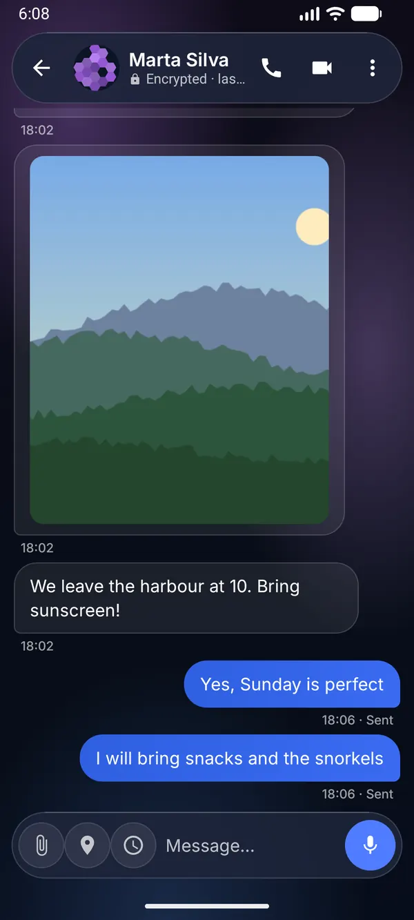 Hexagon chat screen in the Calm Glass look